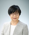 経塚 淳子氏の写真