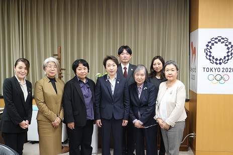 橋本内閣府特命担当大臣（男女共同参画）、東京オリンピック競技大会・東京パラリンピック競技大会担当、女性活躍担当