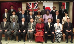 Both laureates pose for a photo with officials from Fukushima, family and other invited VIPs from Fukushima & Tokyo