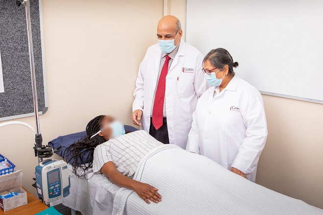 Professors Salim and Quarraisha Abdool Karim at the CAPRISA eThekwinin Research clinic