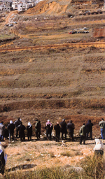 People shout across the valley to people on the other side(img)