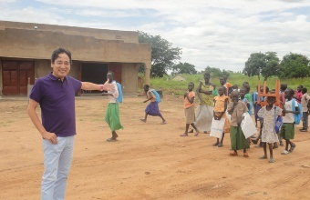 南スーダンの子どもたちとimg